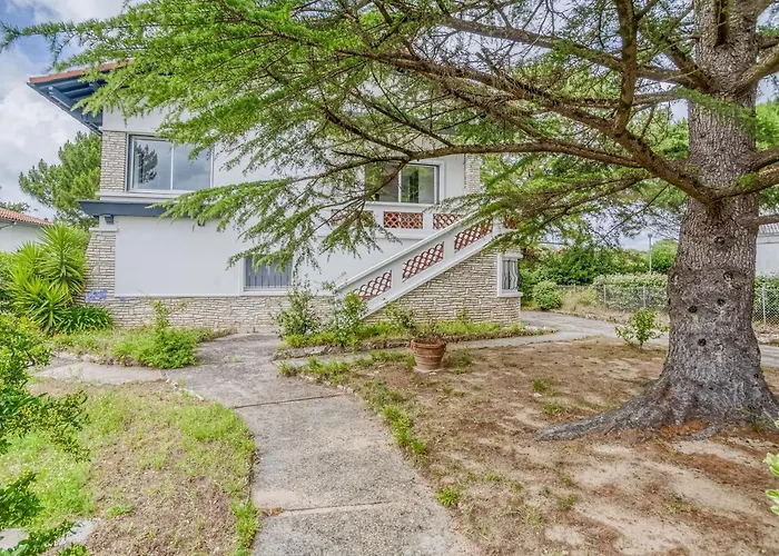 Le Deck - Grande Maison Familliale Proche *